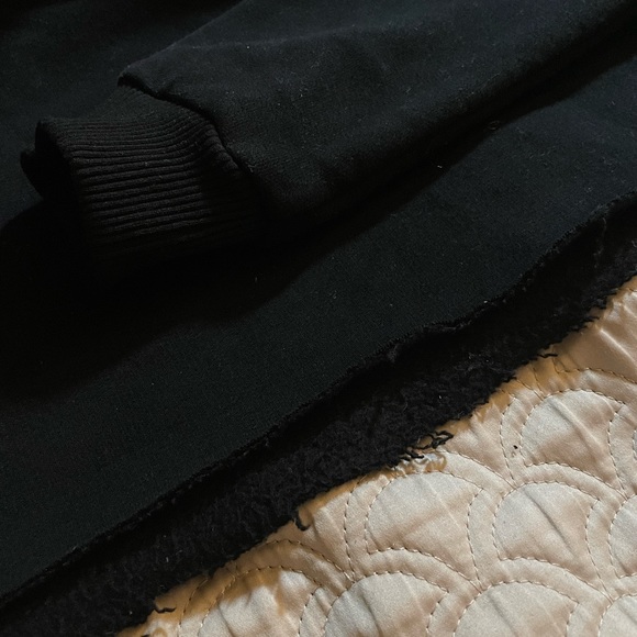 Scott Ellis cropped hoodie with hearts - Picture 6 of 6